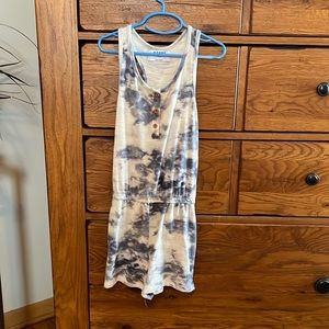 Adorable tie dye romper!